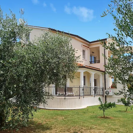Mario 2 Ferienhaus *